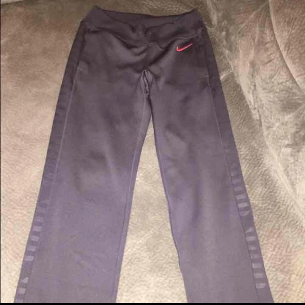 Grey nike sweatpants